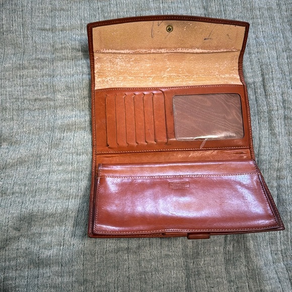 Vintage leather Dooney and Bourke wallet - Picture 3 of 7
